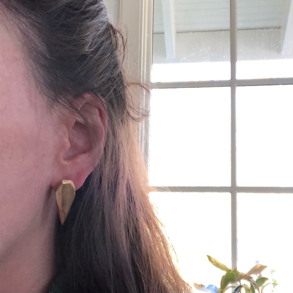 Gold raindrop shaped studs